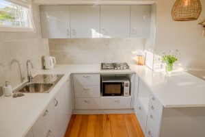 Deluxe One Bedroom Kitchen